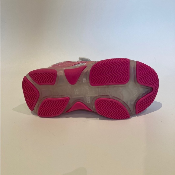 Official Supply Little Girls Mesh Sneakers  Size 9 - Picture 2 of 5